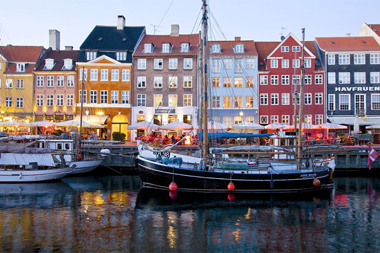 Dinamarca, 13 paradas. Nyhavn